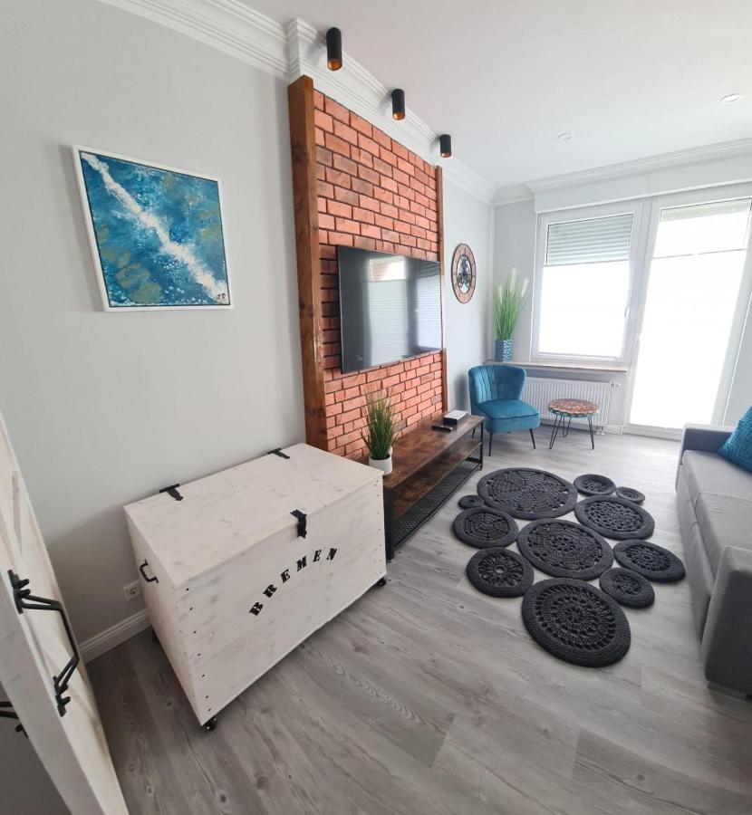 Apartment R&s